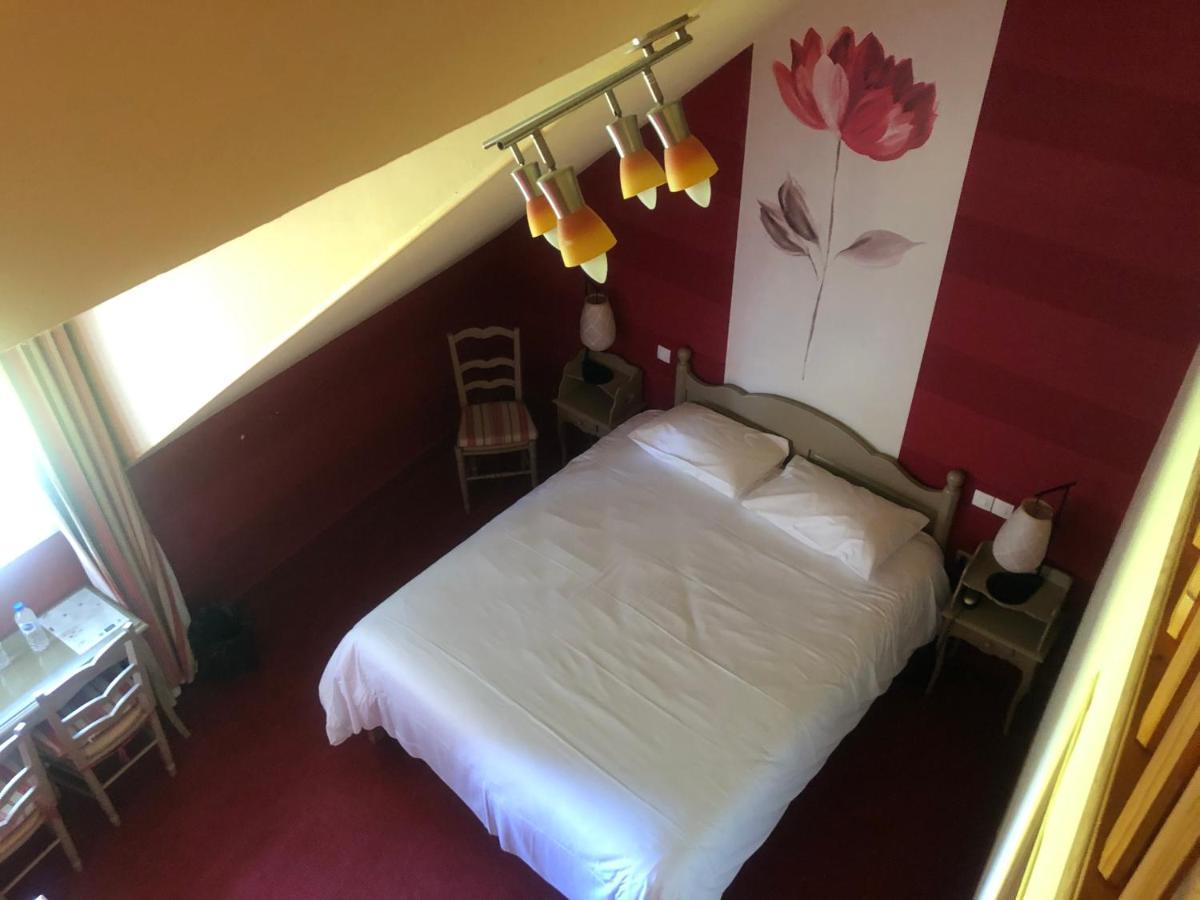 The Originals City, Hotel La Cour Carree, Eu Э (Приморская Сена) Экстерьер фото