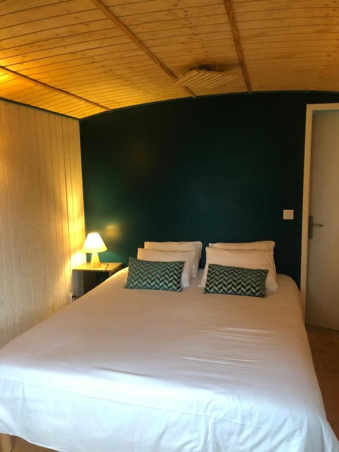 The Originals City, Hotel La Cour Carree, Eu Э (Приморская Сена) Экстерьер фото